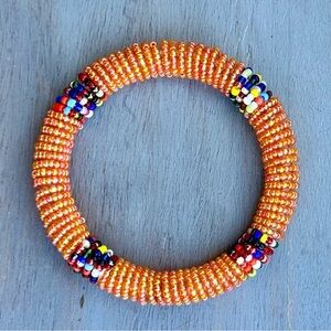 💥3/$10💥 Orange Seed Bead Bangle Bracelet